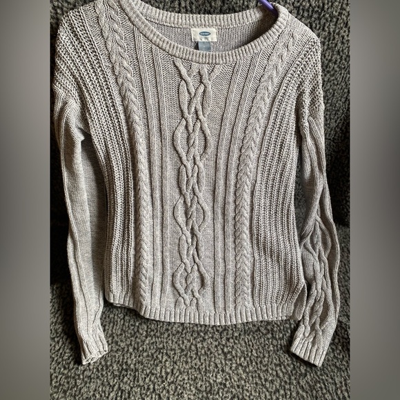 Old Navy sweater Gray Ladies Sweater - Picture 6 of 6